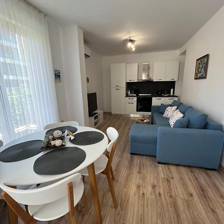 Azzurro Premium Apartment On Bulevard Bogoridi بورغاس المظهر الخارجي الصورة