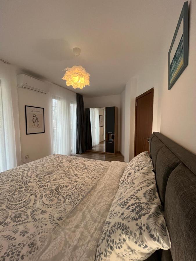Azzurro Premium Apartment On Bulevard Bogoridi بورغاس المظهر الخارجي الصورة