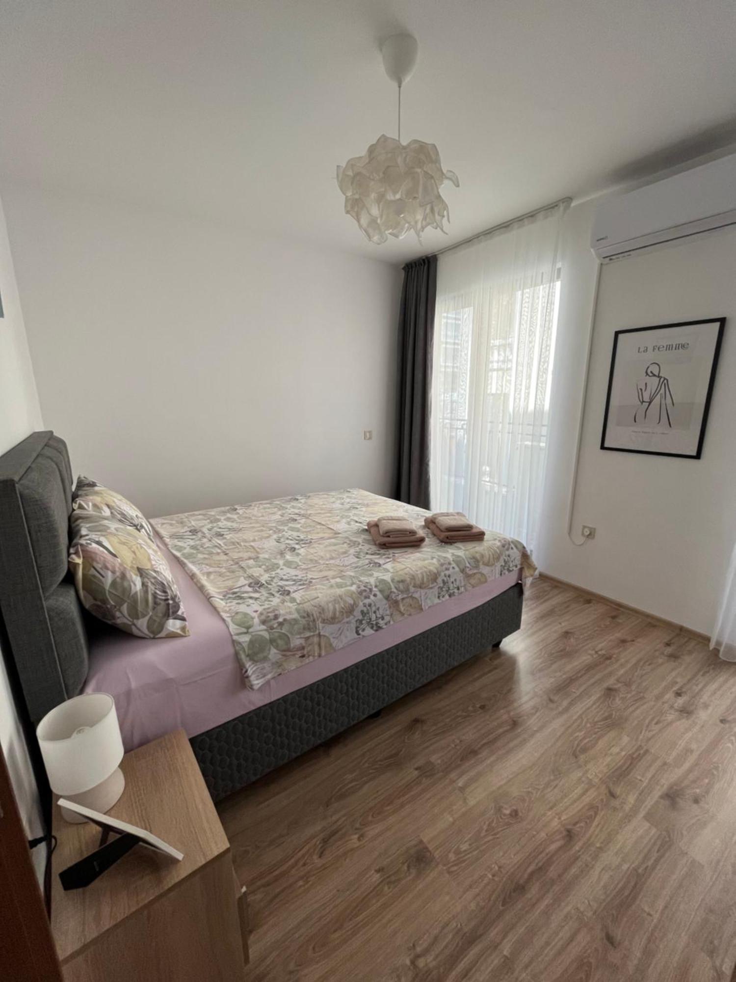 Azzurro Premium Apartment On Bulevard Bogoridi بورغاس المظهر الخارجي الصورة